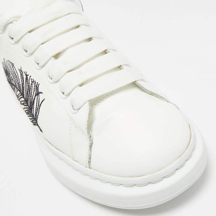 Pre Owned Alexander McQueen White/Black Leather Embroidered Larry Sneakers Size 41