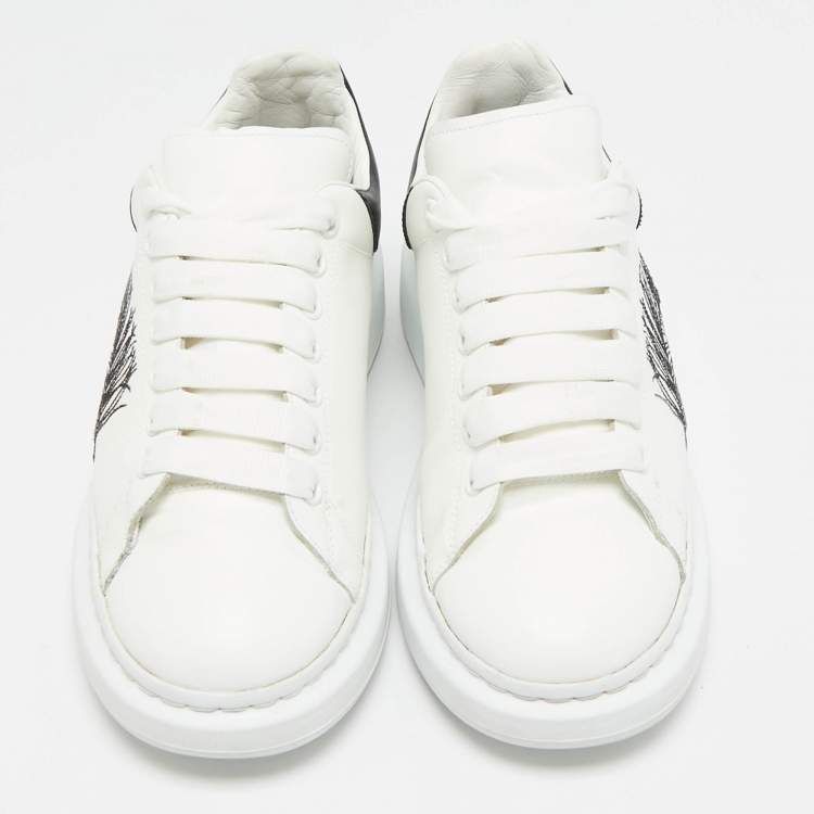 Pre Owned Alexander McQueen White/Black Leather Embroidered Larry Sneakers Size 41