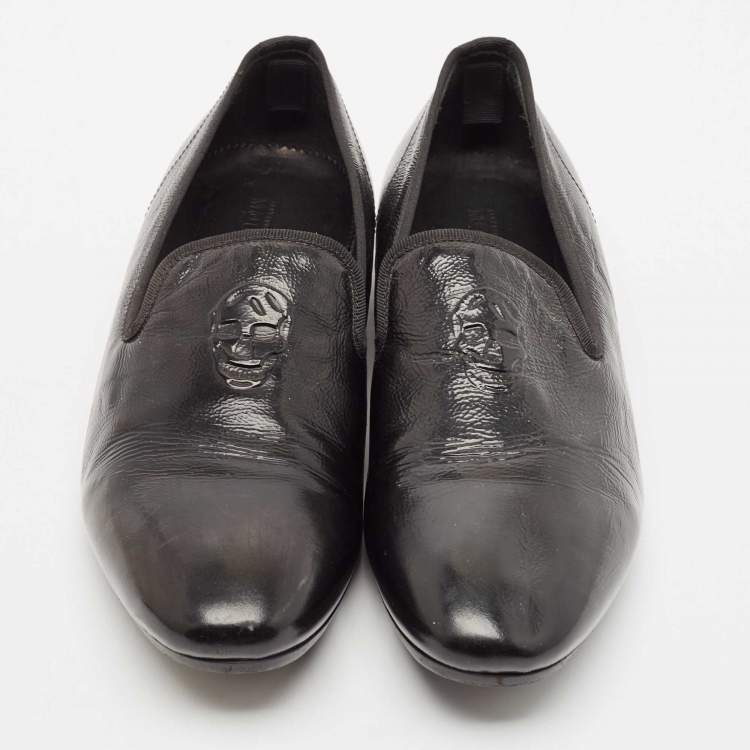 Pre Owned Alexander McQueen Black Patent Leather Skull Embossed Detail Smoking Slippers Size 44