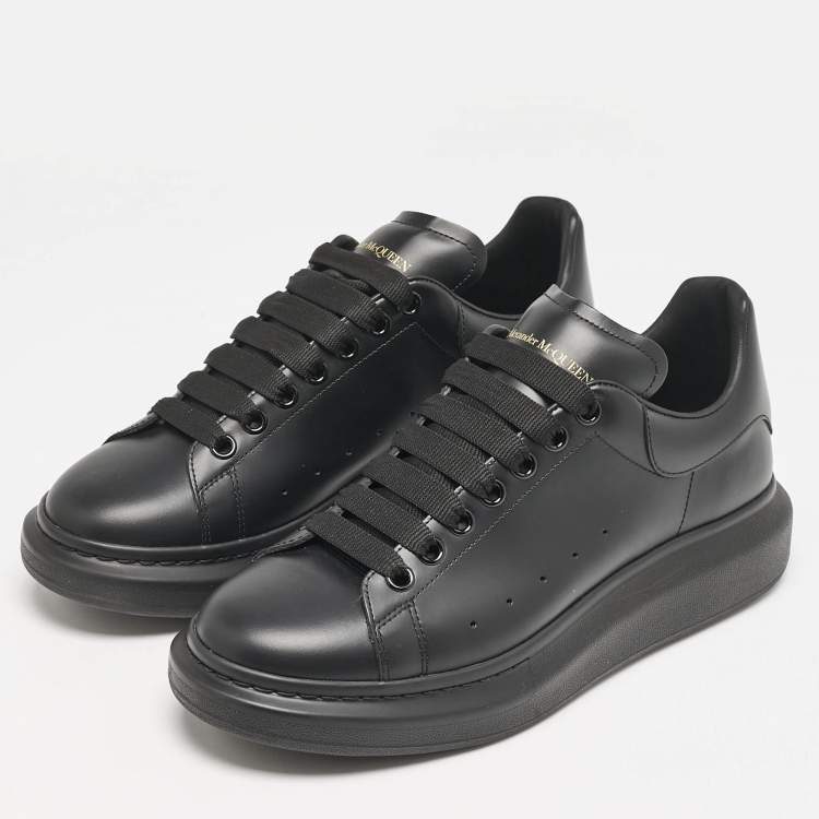 Pre Owned Alexander McQueen Black Leather Larry Low Top Sneakers Size 43