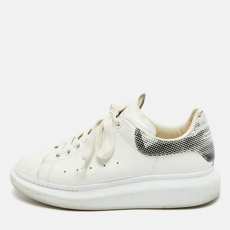 Pre Owned Alexander McQueen White/Black Leather Oversized Lace Up Sneakers Size 42