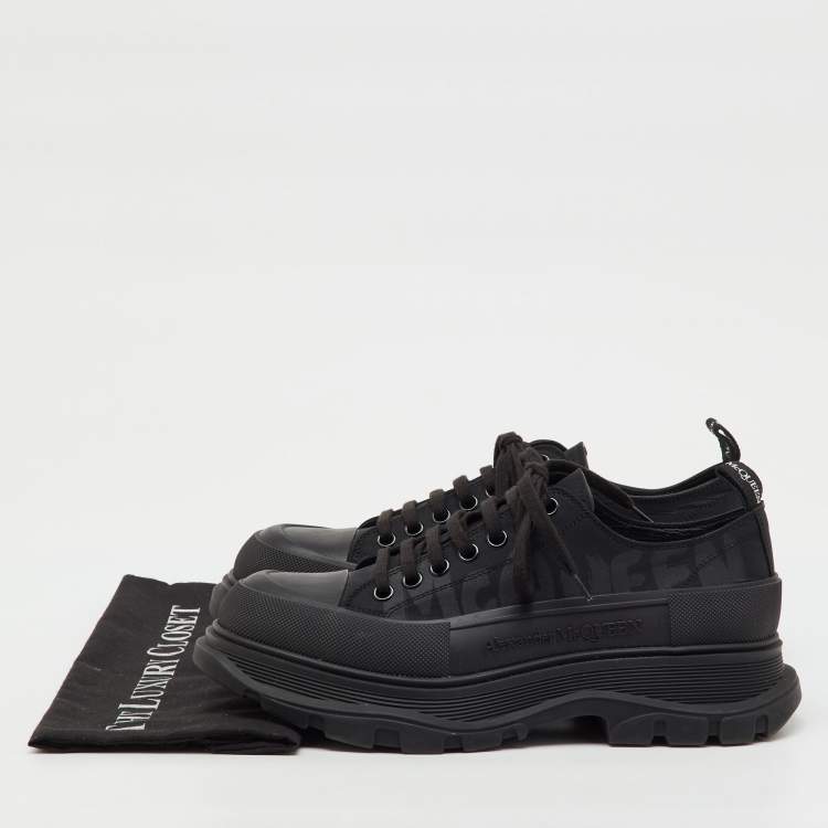 Pre Owned Alexander McQueen Black Canvas and Rubber Tread Slick Low Top Sneakers Size 43