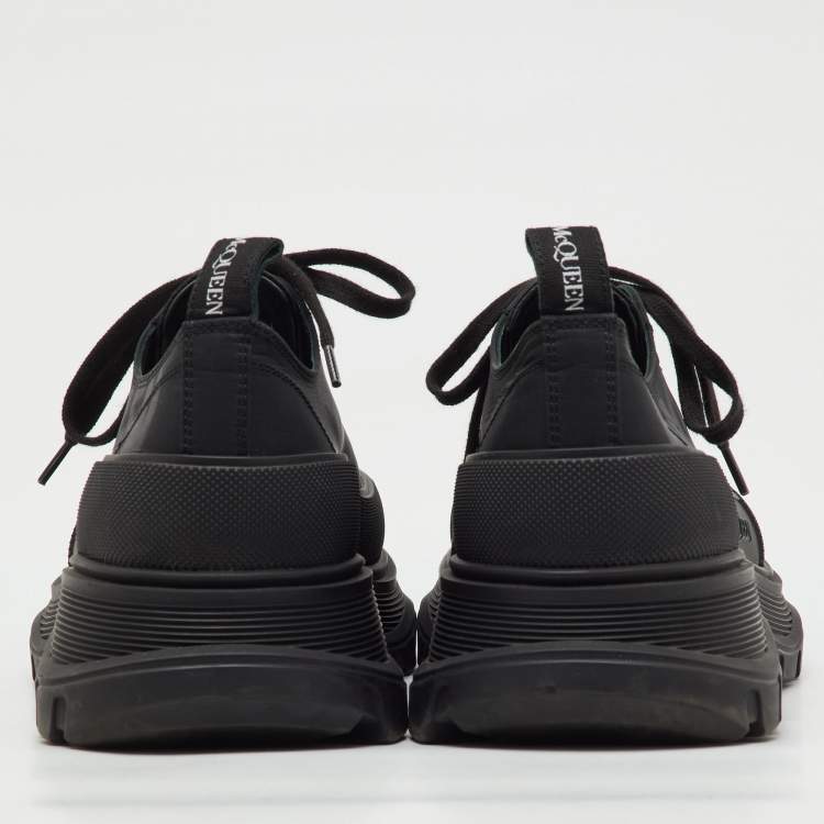 Pre Owned Alexander McQueen Black Canvas and Rubber Tread Slick Low Top Sneakers Size 43