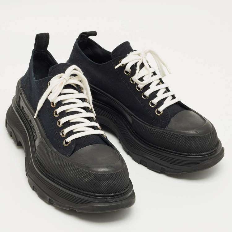 Pre Owned Alexander McQueen Black Canvas And Rubber Tread Slick Low Top Sneakers Size 42