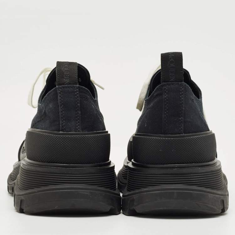 Pre Owned Alexander McQueen Black Canvas And Rubber Tread Slick Low Top Sneakers Size 42