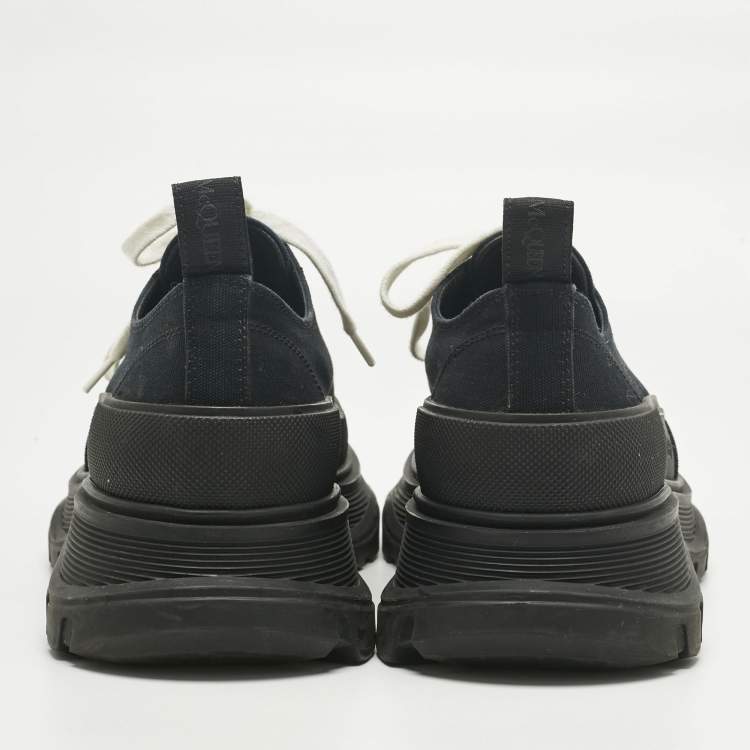 Pre Owned Alexander McQueen Black Canvas And Rubber Tread Slick Low Top Sneakers Size 40