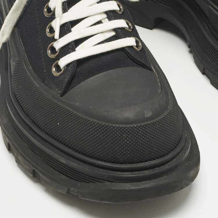 Pre Owned Alexander McQueen Black Canvas And Rubber Tread Slick Low Top Sneakers Size 40