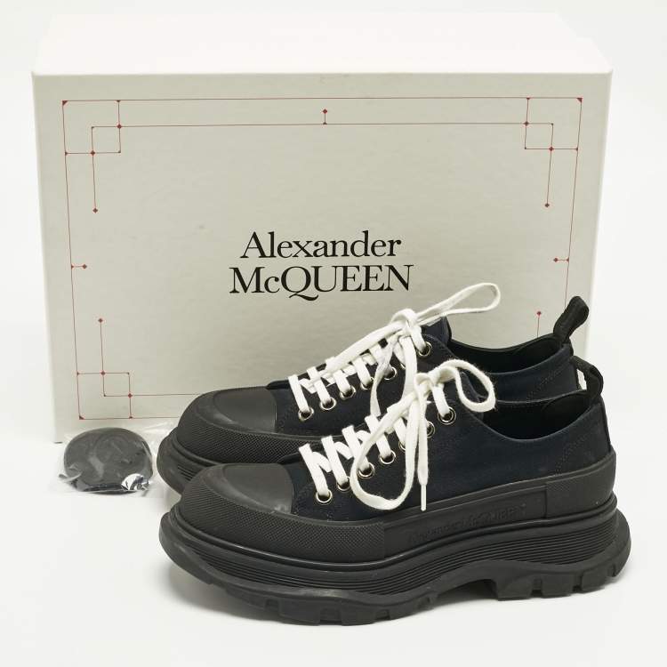 Pre Owned Alexander McQueen Black Canvas And Rubber Tread Slick Low Top Sneakers Size 40
