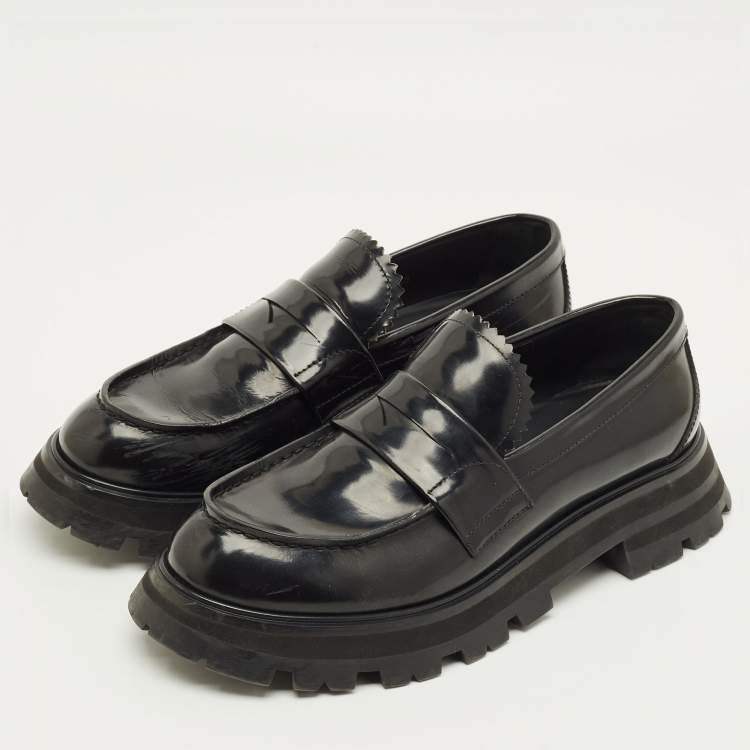 مملوكة مسبقًا حذاء لوفر جلد أسود ألكسندر ماكوين وندر مقاس 40