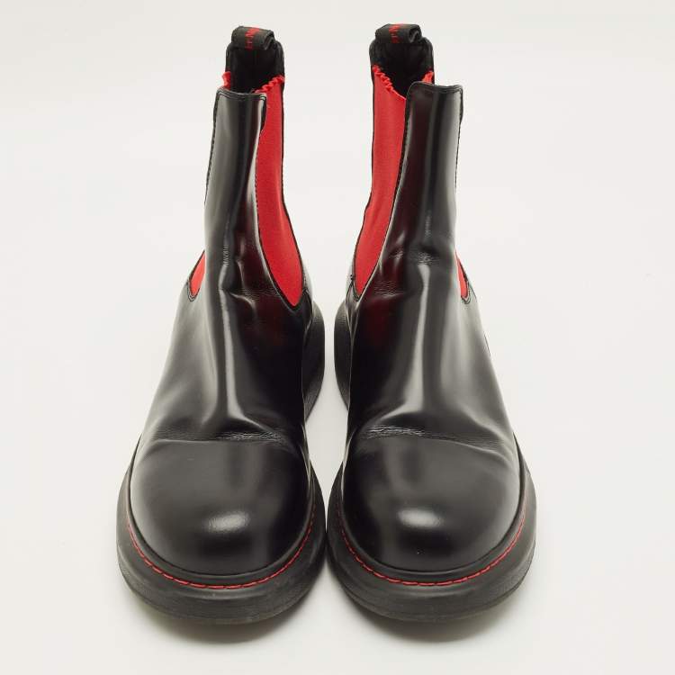 Pre Owned Alexander McQueen Size 44 Black Leather Chelsea Boots