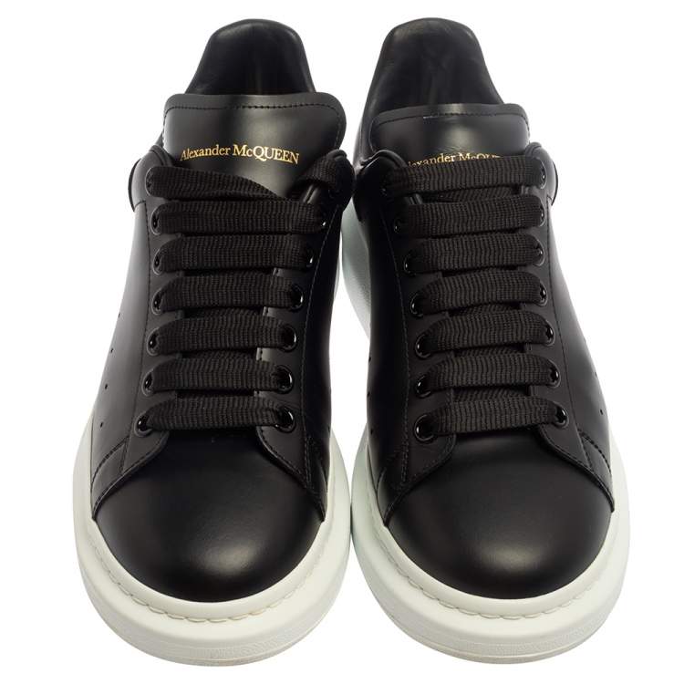 Pre Owned Alexander McQueen Black Leather Larry Low Top Sneaker Size 42.5