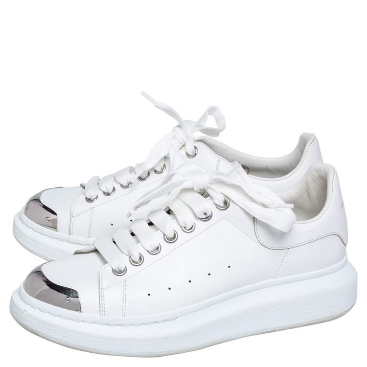 Pre Owned Alexander McQueen White Leather Oversized Cap Toe Low Top Sneakers Size 40