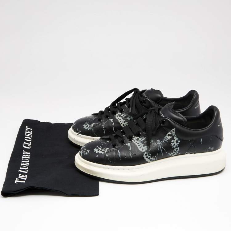 Pre Owned Alexander McQueen Black Butterfly Print Leather Lace Up Sneakers Size 43