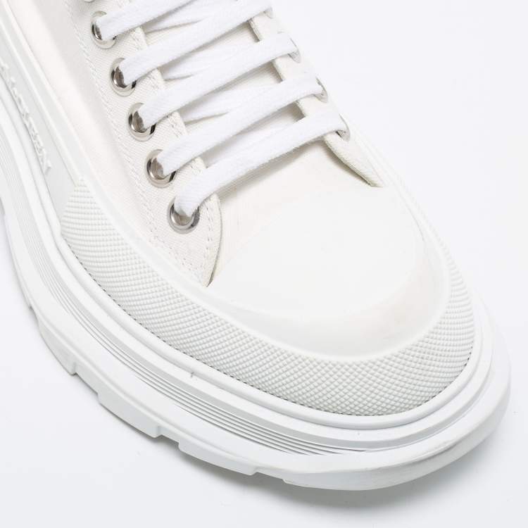 Pre Owned Alexander Mcqueen White Canvas Tread Slick Lace Up Sneakers  40