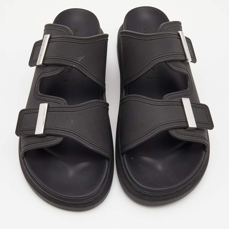 Pre Owned Alexander McQueen Black Rubber Birke Buckle Detail Slide Sandals Size 45