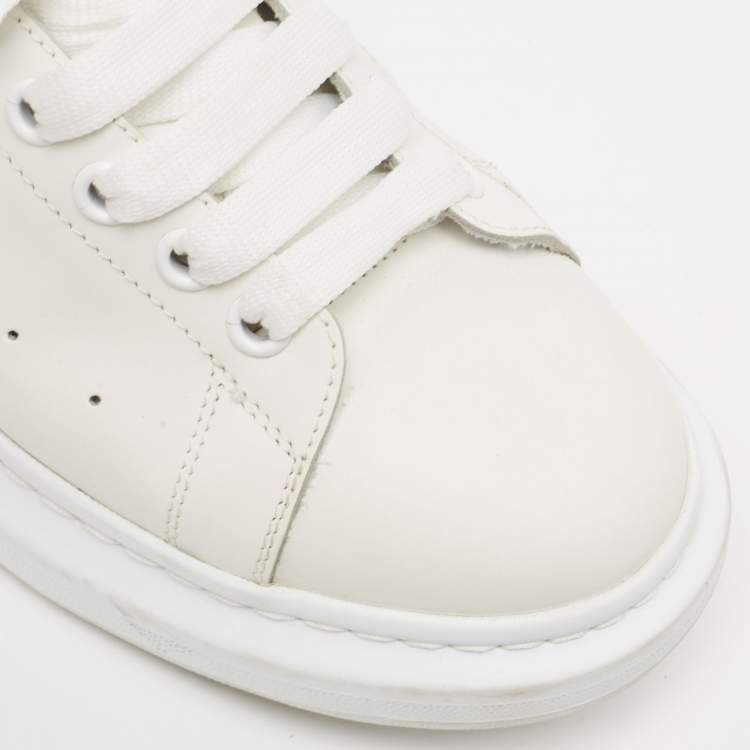 Pre Owned Alexander McQueen White/Grey Leather and Suede Oversized Sneakers Size 43