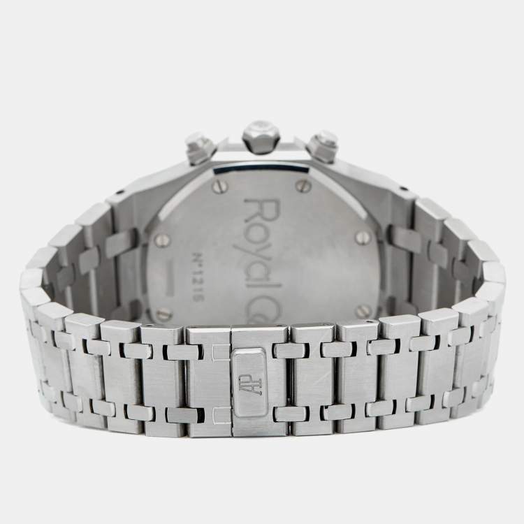 Pre Owned Audemars Piguet Silver Stainless Steel Royal Oak 26300ST.OO.1110ST.05 Men's Wristwatch 39 mm