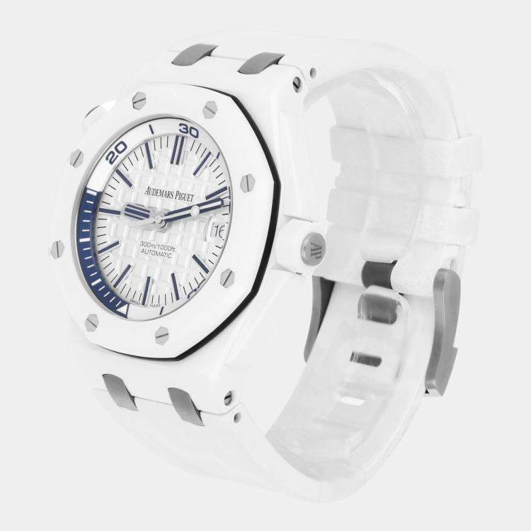 Pre Owned Audemars Piguet Royal Oak Offshore 15707CB.OO.A010CA.01 Automatic White Ceramic Stainless Steel Men's Wristwatch 42 mm