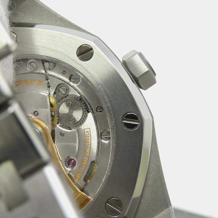 Pre Owned Audemars Piguet Royal Oak 15450ST.OO.1256ST.01.A Automatic Silver Stainless Steel Men's Wristwatch 37 mm