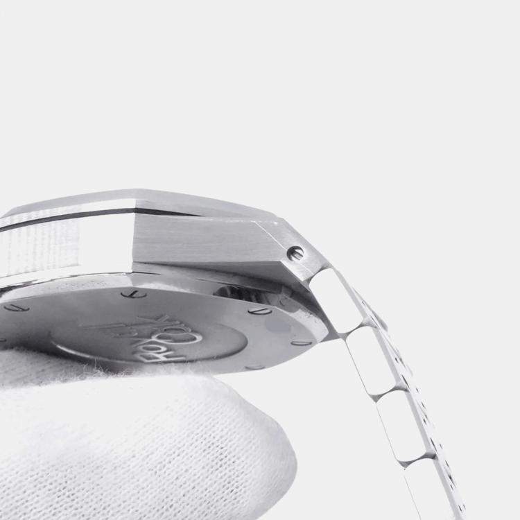 Pre Owned Audemars Piguet Royal Oak 26331ST.OO.1220ST.02 Automatic Black Stainless Steel Men's Wristwatch 41 mm