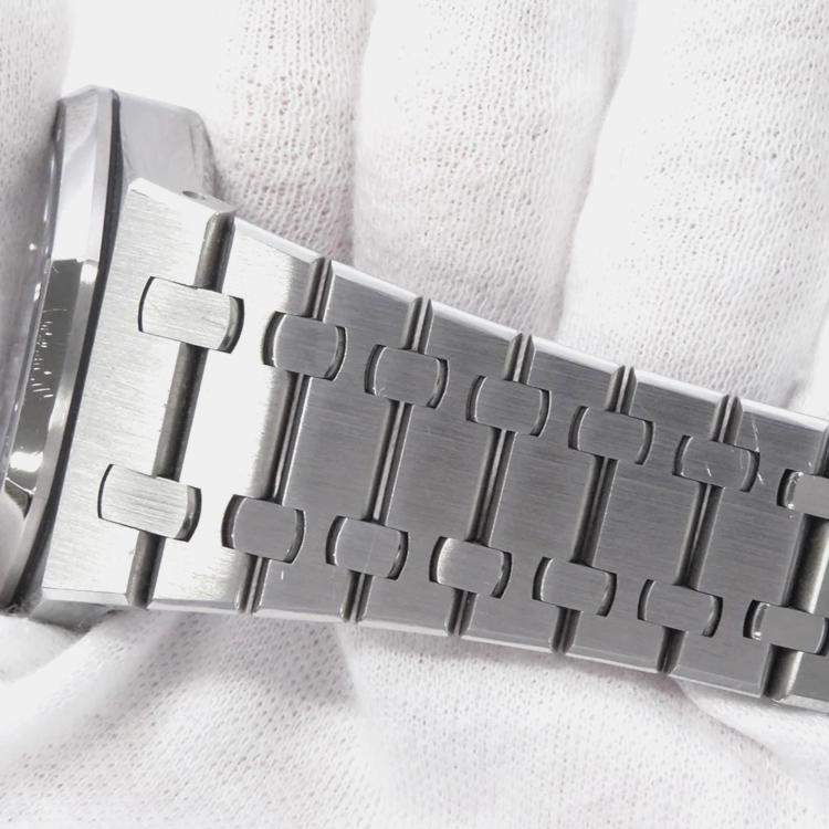 Pre Owned Audemars Piguet Royal Oak 26331ST.OO.1220ST.02 Automatic Black Stainless Steel Men's Wristwatch 41 mm