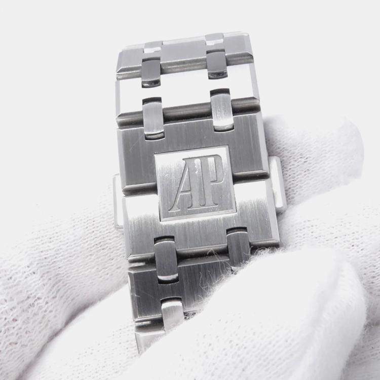 Pre Owned Audemars Piguet Royal Oak 26331ST.OO.1220ST.02 Automatic Black Stainless Steel Men's Wristwatch 41 mm