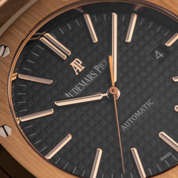 Pre Owned Pre-Owned Audemars Piguet Royal Oak 15400OR.OO.D002CR.01 Automatic 41 mm