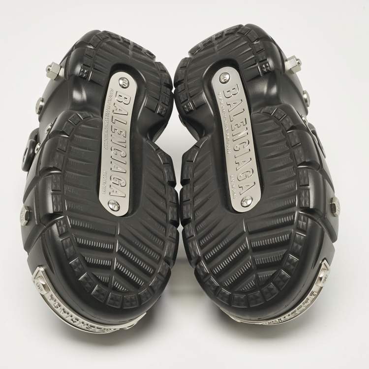 Pre Owned Balenciaga x Crocs Black Rubber Hardcrocs Sandals Size 40