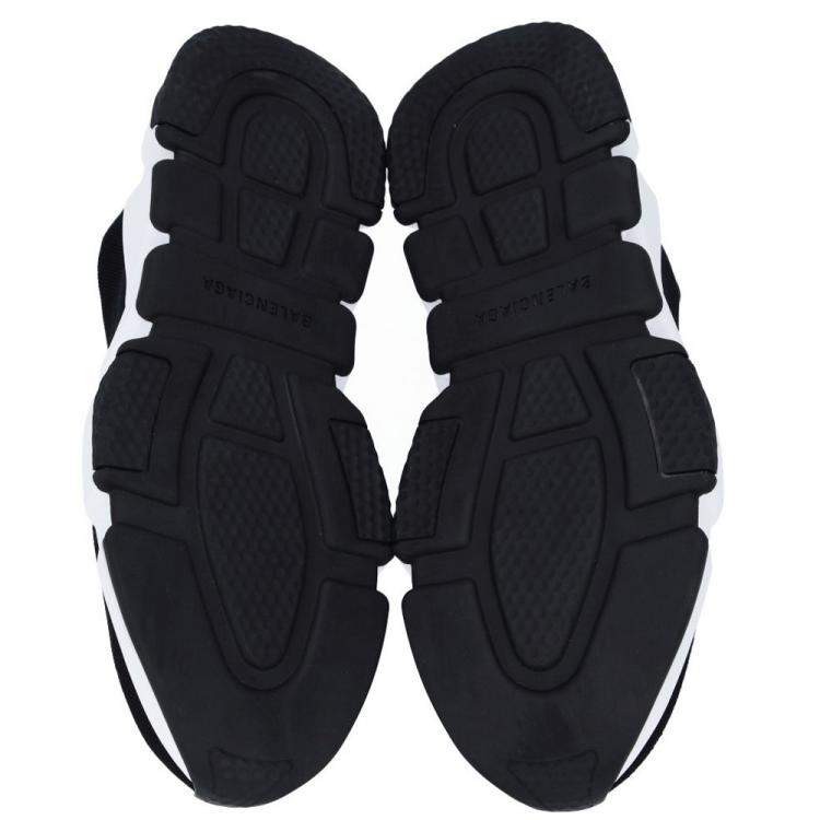 Pre Owned Balenciaga Black Knit Speed Sneakers Size EU 43