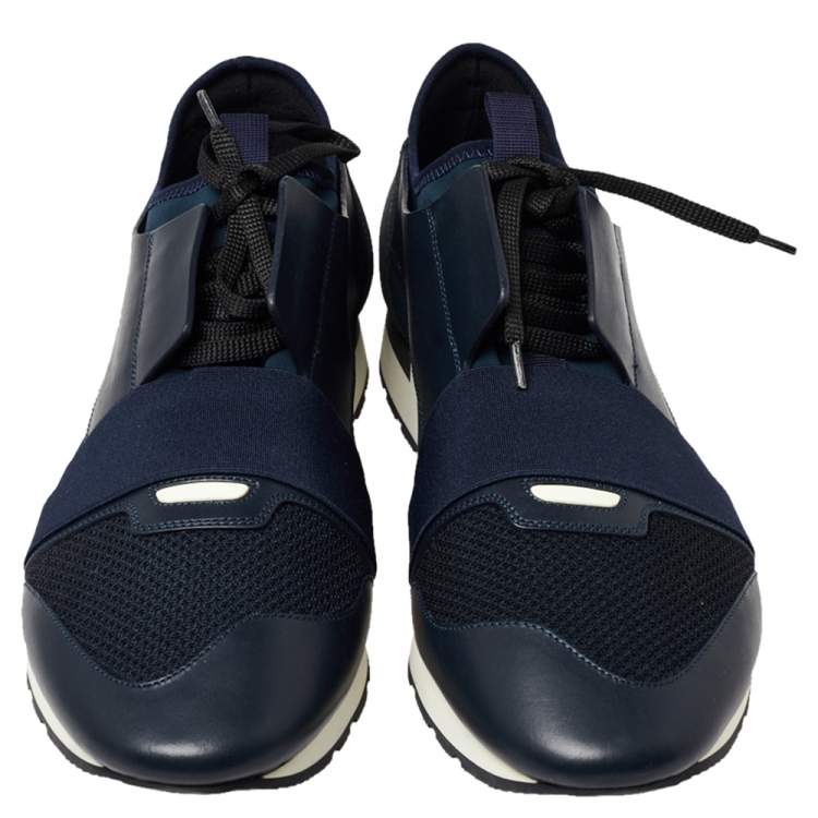 مملوك�ة مسبقًا Balenciaga Blue/Black Leather And Mesh Race Runner Low Top Sneakers Size 45