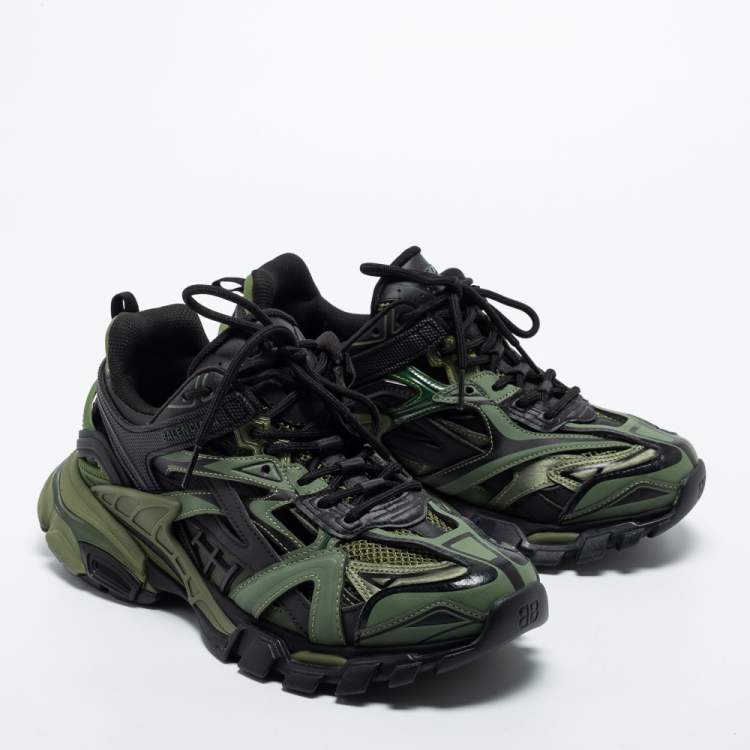 Pre Owned Balenciaga  Green/Black Leather and Mesh Track Sneakers Size 40
