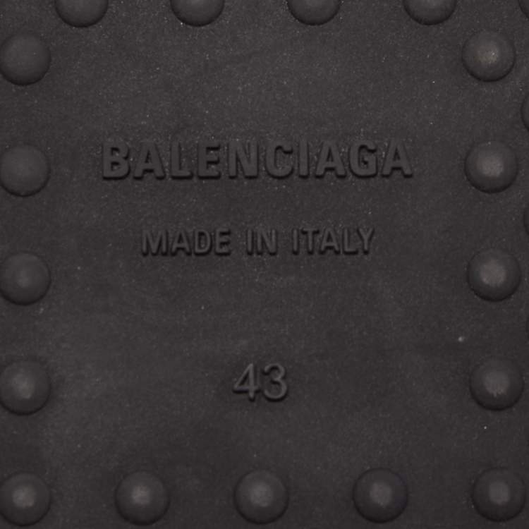 Pre Owned Balenciaga Red Velvet Flat Mules Size 43