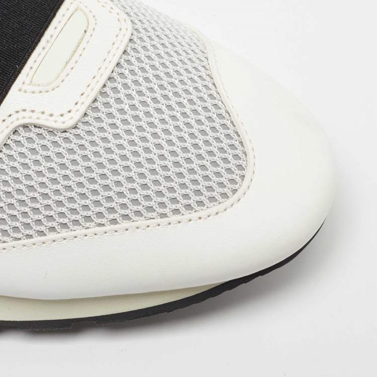 Pre Owned Balenciaga White/Black Leather and Mesh Race Runner Sneakers Size 44