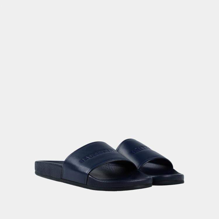 Pre Owned Balenciaga Navy Blue Leather Pool Slides 39