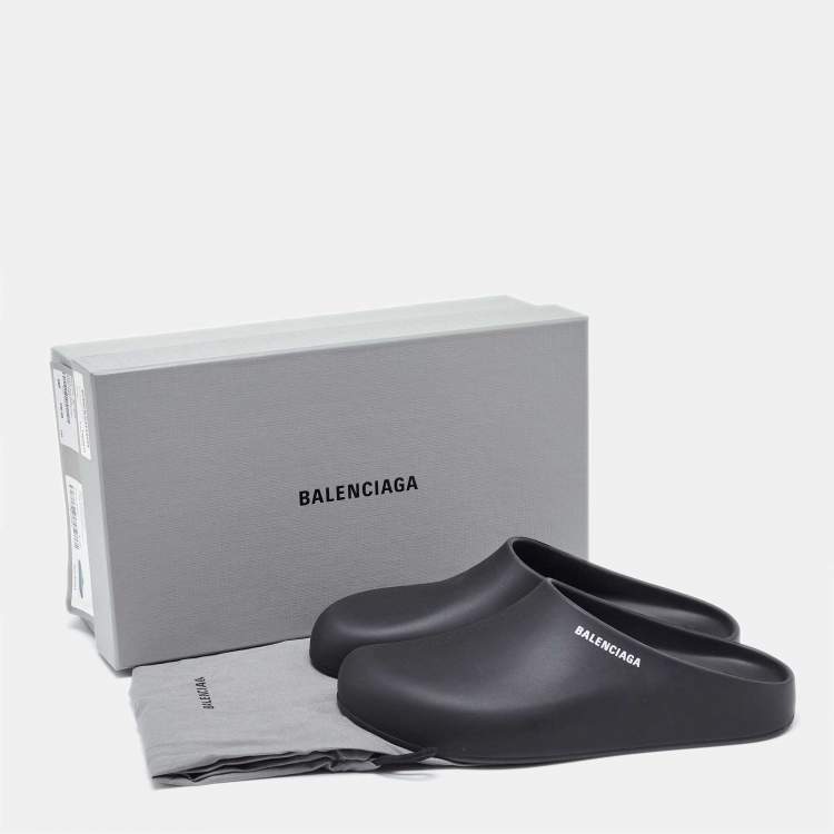 Pre Owned Balenciaga Black Rubber Flat Mules Size 42