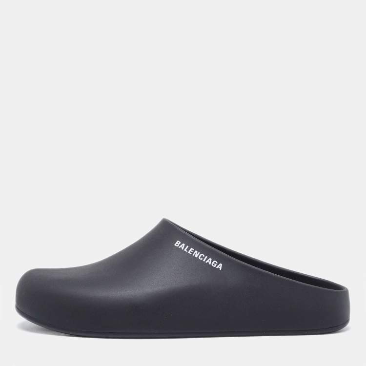 Pre Owned Balenciaga Black Rubber Flat Mules Size 42