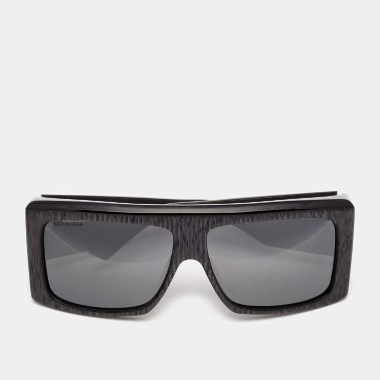 Pre Owned Balenciaga Black BB0002S Shield Sunglasses