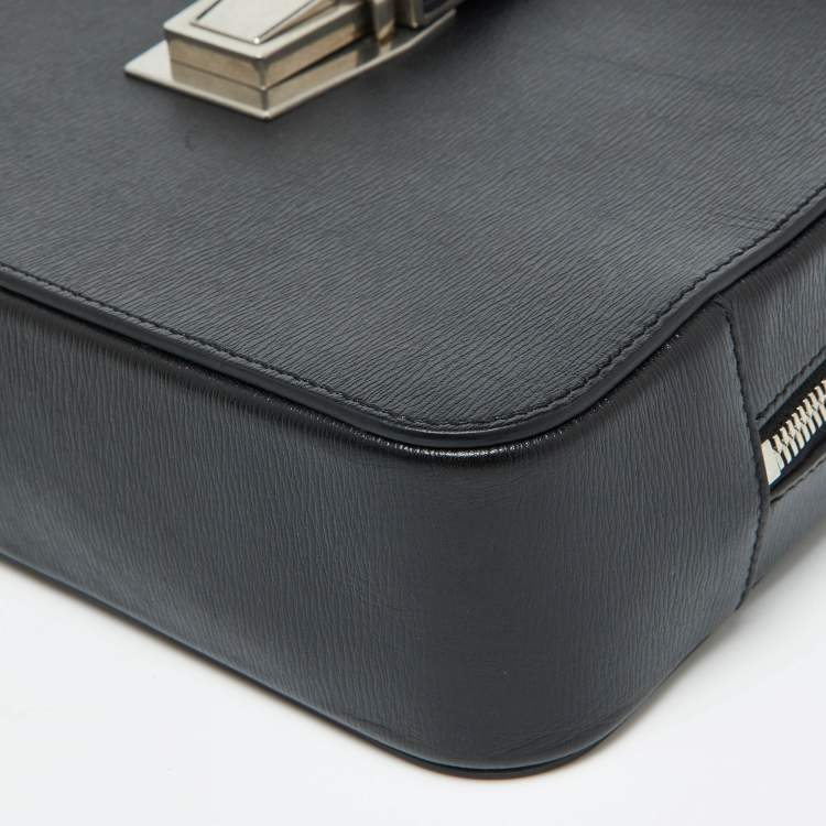 Pre Owned Balenciaga Black Leather Tuck-lock Shoulder Bag