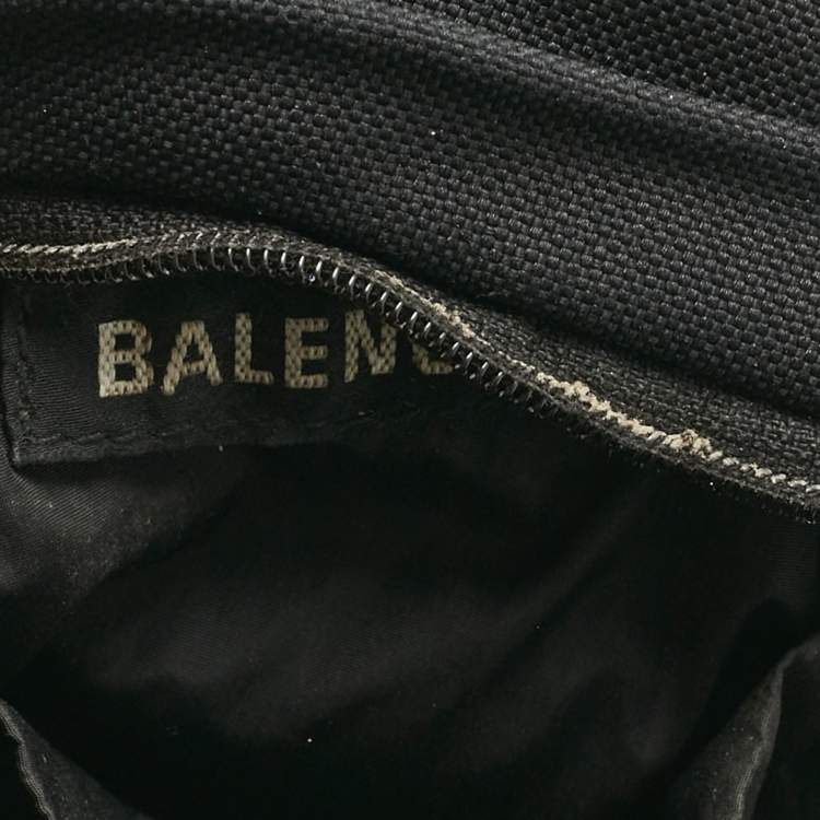 Pre Owned Balenciaga Black Nylon Mini Crossbody Bag