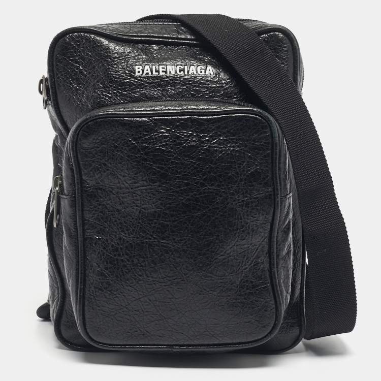 Pre Owned Balenciaga Black Leather Explorer Crossbody Bag