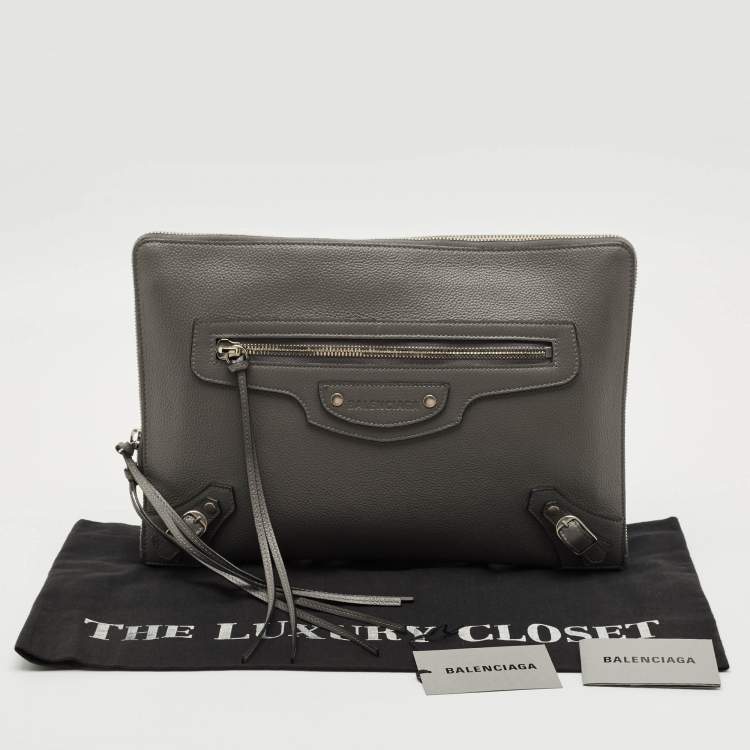 Pre Owned حقيبة كلتش جلد رمادية بالنسياغا نيو كلاسيك