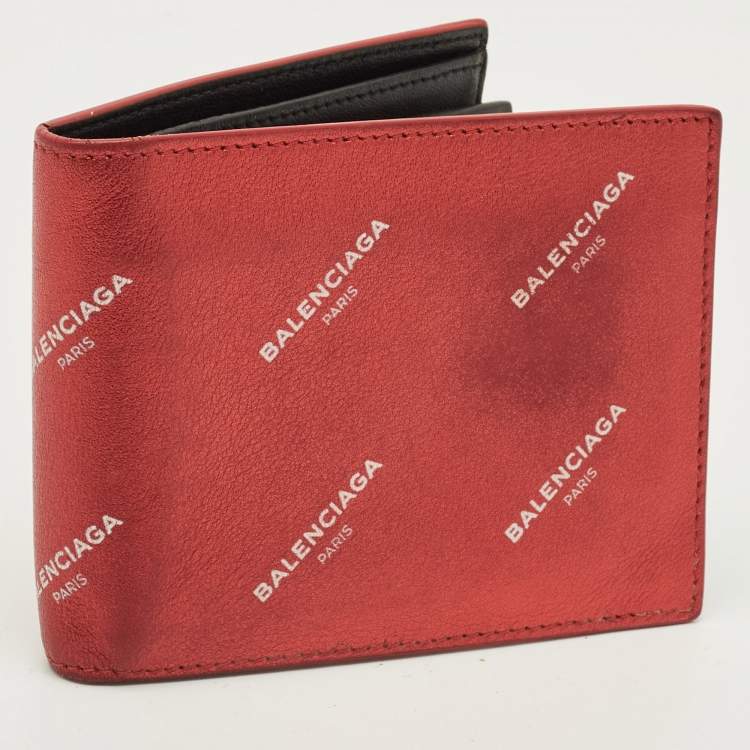 مملوكة مسبقًا Balenciaga All Over Logo Metallic Red Leather Bifold Wallet