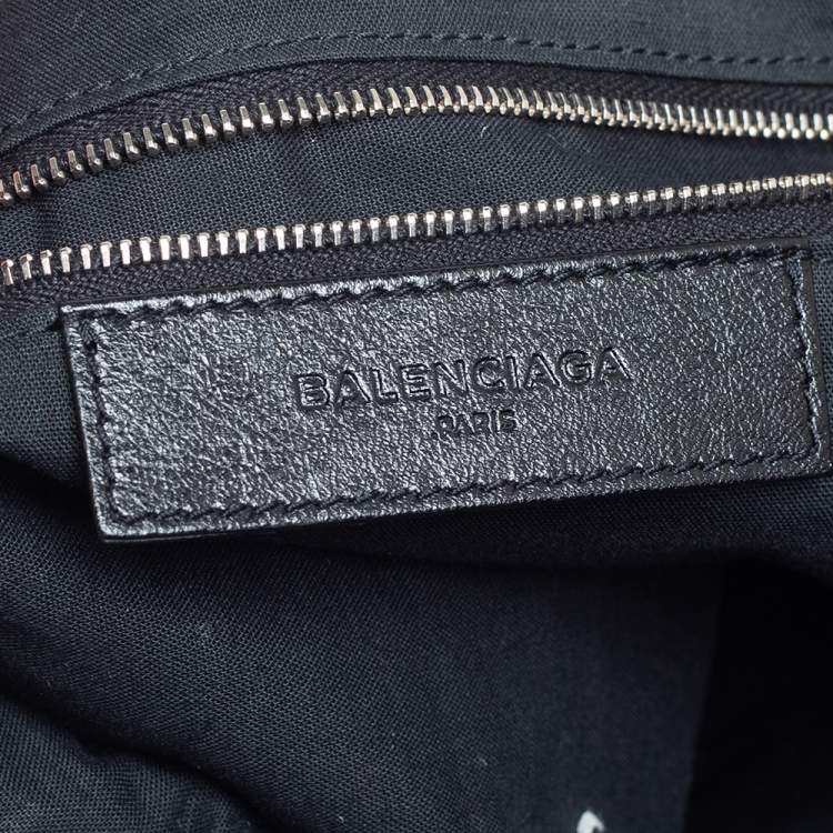 مملوكة مسبقًا Balenciaga Black Leather RH Day Messenger Bag