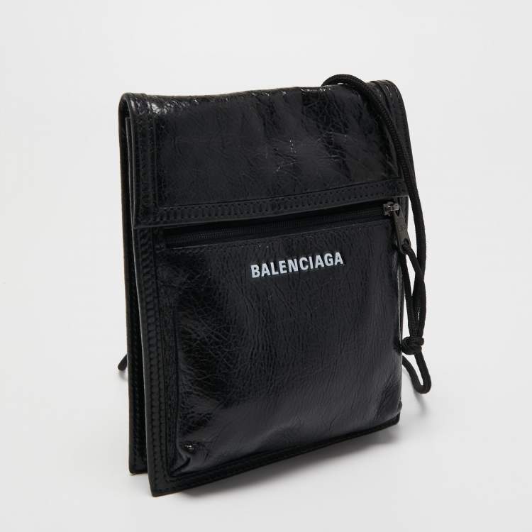 Pre Owned Balenciaga Black Leather Explorer Crossbody Bag