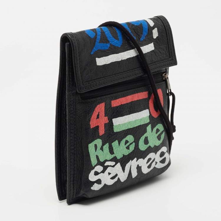 Pre Owned Balenciaga Black Leather Graffiti Explorer Pouch