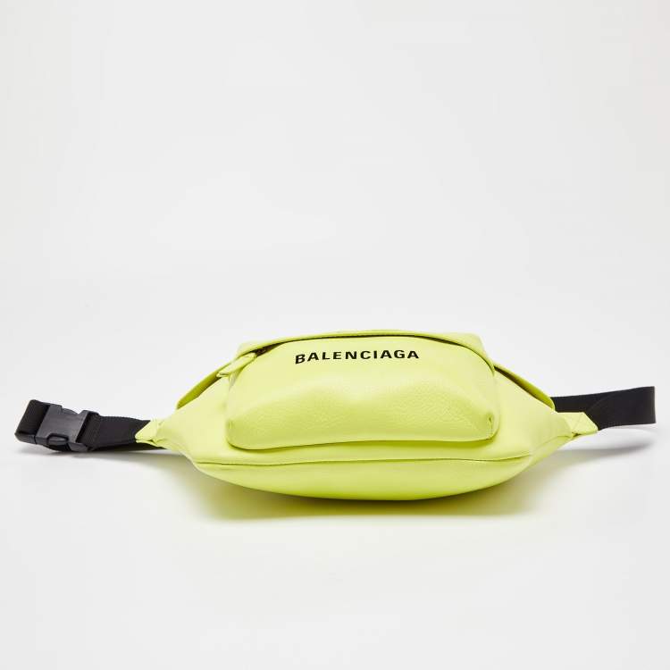 Pre Owned Balenciaga Yellow Leather Everyday Belt Bag