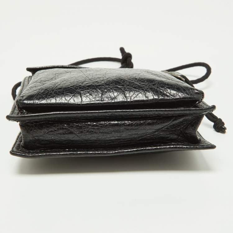 Pre Owned Balenciaga Black Leather Explorer Pouch Crossbody Bag