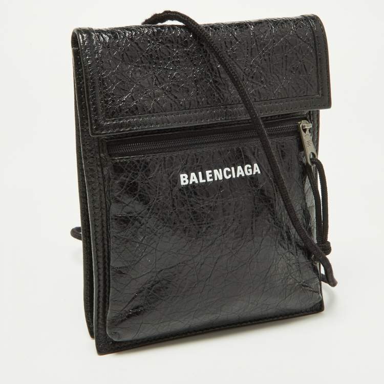 Pre Owned Balenciaga Black Leather Explorer Pouch Crossbody Bag