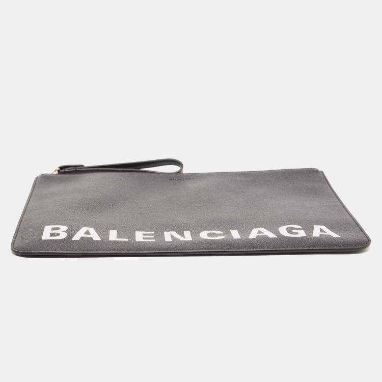 Pre Owned Balenciaga Black Leather Zip Pouch