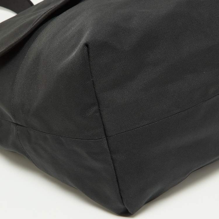 Pre Owned Balenciaga Black Nylon Messenger Bag